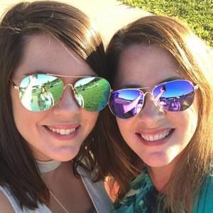 Meet your Posher, Gina